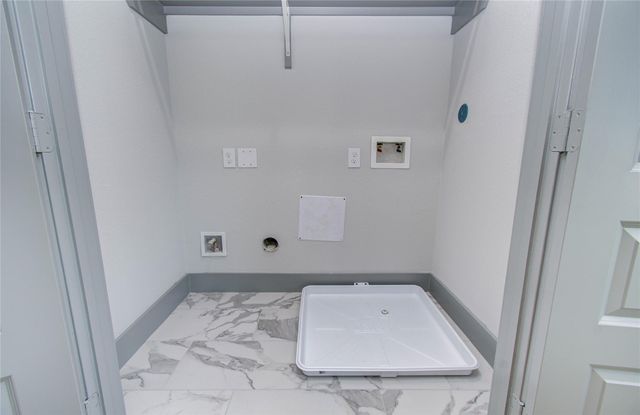 837 S Victory Drive, Houston, TX 77088