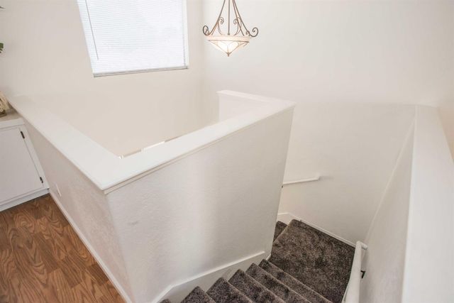 1583 W Swain Rd, Stockton, CA 95207