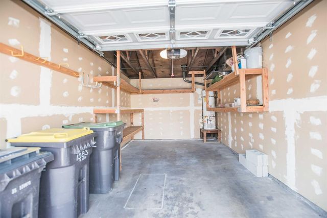 1583 W Swain Rd, Stockton, CA 95207