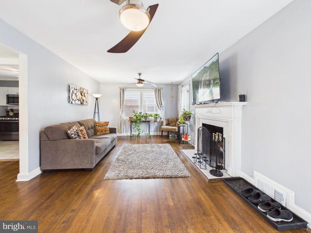 3739 LOCHEARN DR, Baltimore, MD 21207