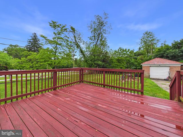 3739 LOCHEARN DR, Baltimore, MD 21207