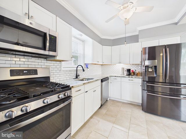 3739 LOCHEARN DR, Baltimore, MD 21207
