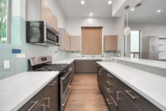 3204 Sherman Street, Houston, TX 77003