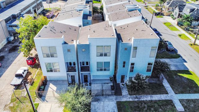 3204 Sherman Street, Houston, TX 77003