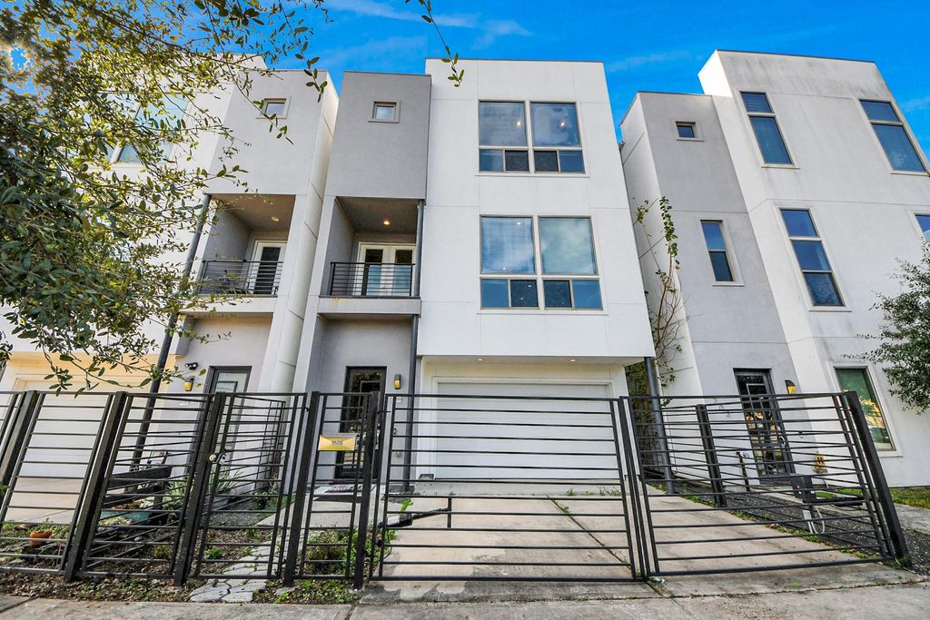 3204 Sherman Street, Houston, TX 77003