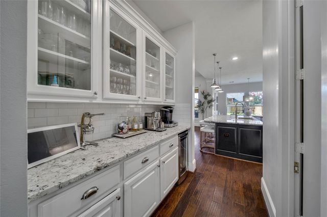 3713 Ginger Creek Lane, Spring, TX 77386