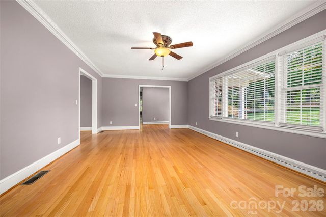 303 Elizabeth Avenue, Forest City, NC 28043