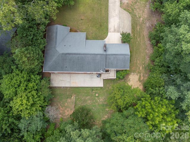 303 Elizabeth Avenue, Forest City, NC 28043