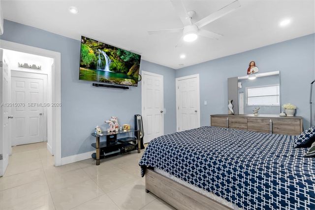 1820 N 27th Ave, Hollywood, FL 33020