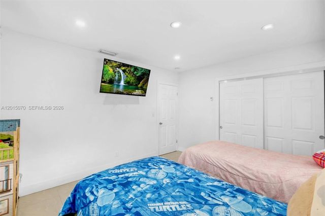 1820 N 27th Ave, Hollywood, FL 33020