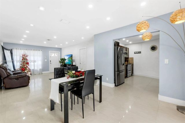 1820 N 27th Ave, Hollywood, FL 33020
