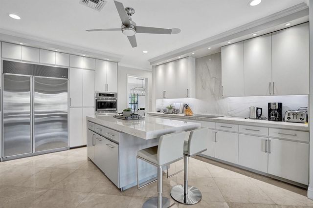 73 Nurmi Drive, Fort Lauderdale, FL 33301