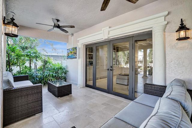 73 Nurmi Drive, Fort Lauderdale, FL 33301