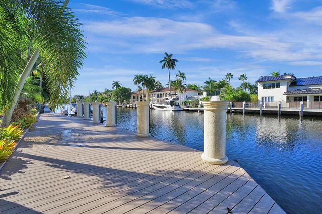 73 Nurmi Drive, Fort Lauderdale, FL 33301