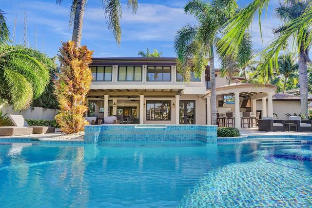 73 Nurmi Drive, Fort Lauderdale, FL 33301