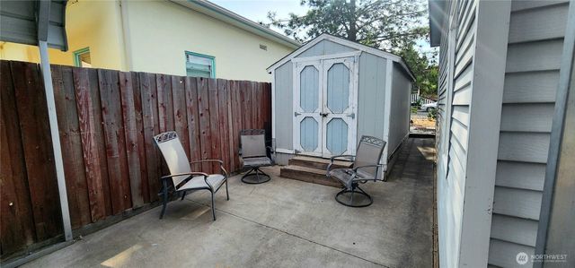 122 Ginko Street N, Soap Lake, WA 98851