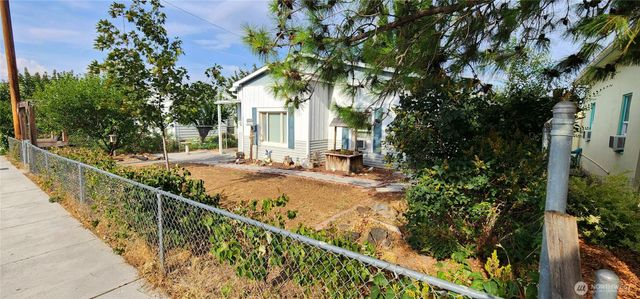 122 Ginko Street N, Soap Lake, WA 98851