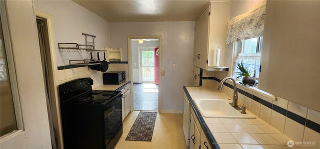 122 Ginko Street N, Soap Lake, WA 98851