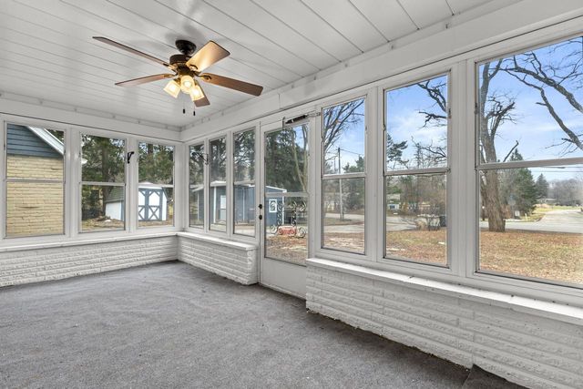 W204N6938 Lannon ROAD, Menomonee Falls, WI 53051