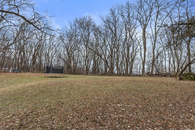 W204N6938 Lannon ROAD, Menomonee Falls, WI 53051