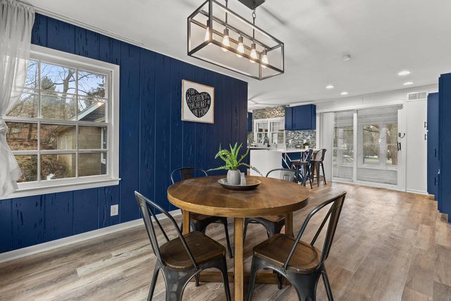 W204N6938 Lannon ROAD, Menomonee Falls, WI 53051