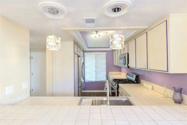 1682 Aspen Village Way, West Covina, CA 91791