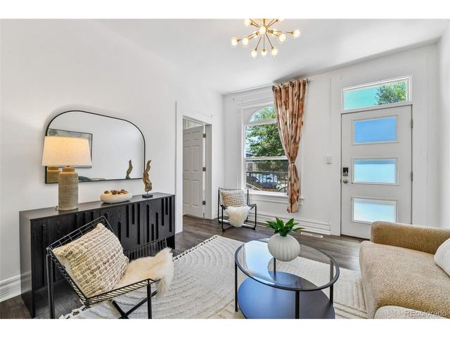 3713 N Franklin St, Denver, CO 80205