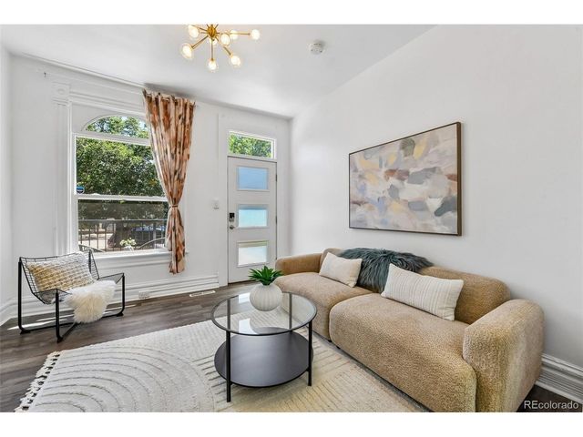 3713 N Franklin St, Denver, CO 80205