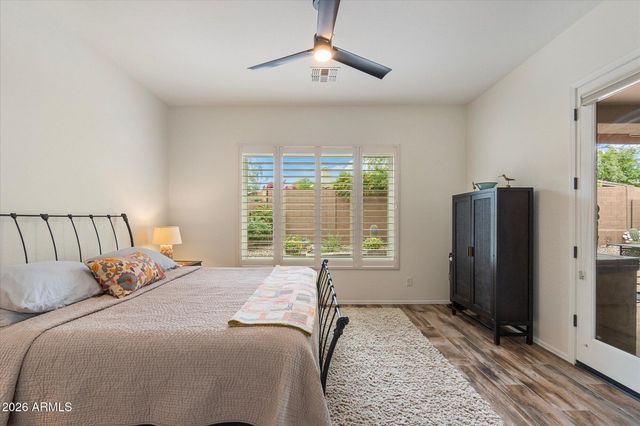 41738 N Iron Horse Drive, Anthem, AZ 85086