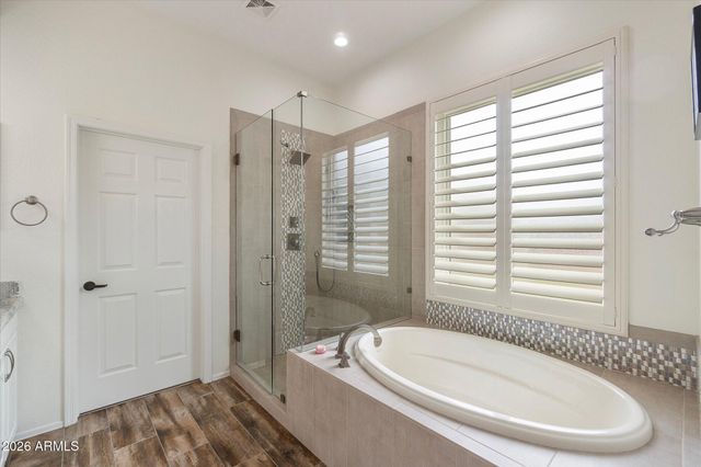 41738 N Iron Horse Drive, Anthem, AZ 85086