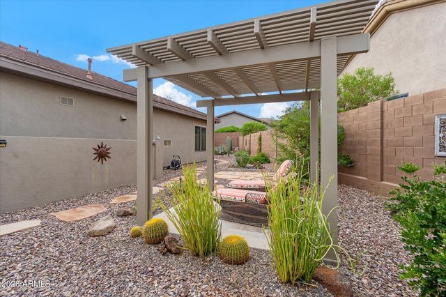 41738 N Iron Horse Drive, Anthem, AZ 85086