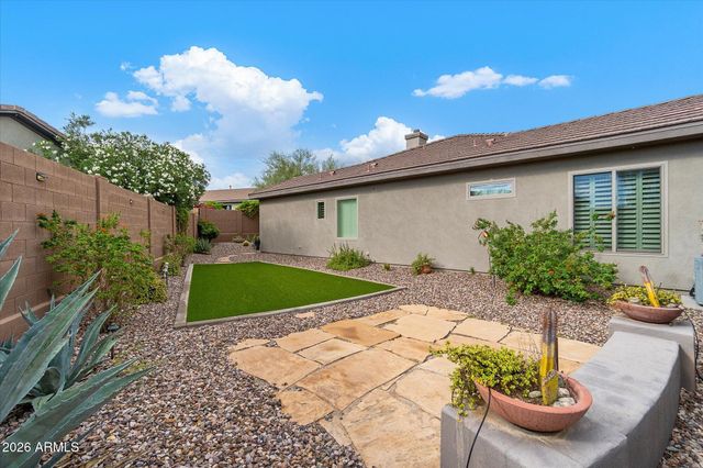 41738 N Iron Horse Drive, Anthem, AZ 85086