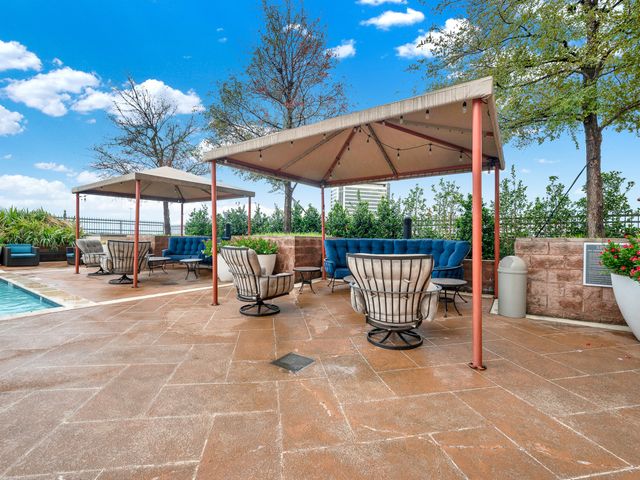 330 Las Colinas Boulevard E 228, Irving, TX 75039