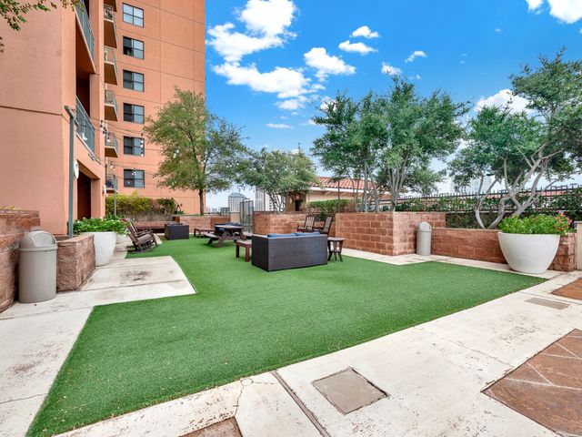330 Las Colinas Boulevard E 228, Irving, TX 75039