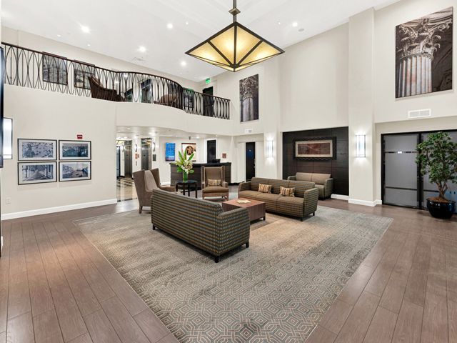 330 Las Colinas Boulevard E 228, Irving, TX 75039