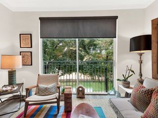 330 Las Colinas Boulevard E 228, Irving, TX 75039