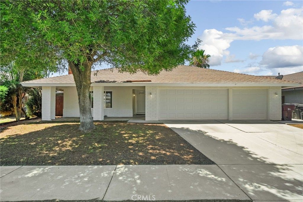 Image 1 of property listing at 24233 Millsap, Moreno Valley, CA 92553