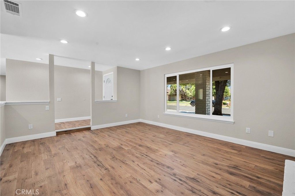 Image 12 of property listing at 24233 Millsap, Moreno Valley, CA 92553