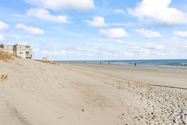 2512 Hillbourne Loop, North Myrtle Beach, SC 29582