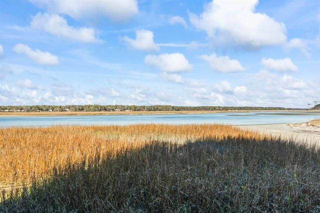 2512 Hillbourne Loop, North Myrtle Beach, SC 29582