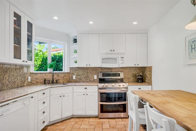 540 SW 27th Rd 0, Miami, FL 33129