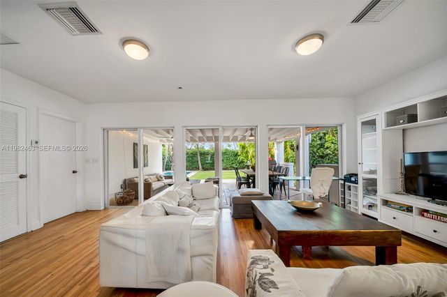 540 SW 27th Rd 0, Miami, FL 33129