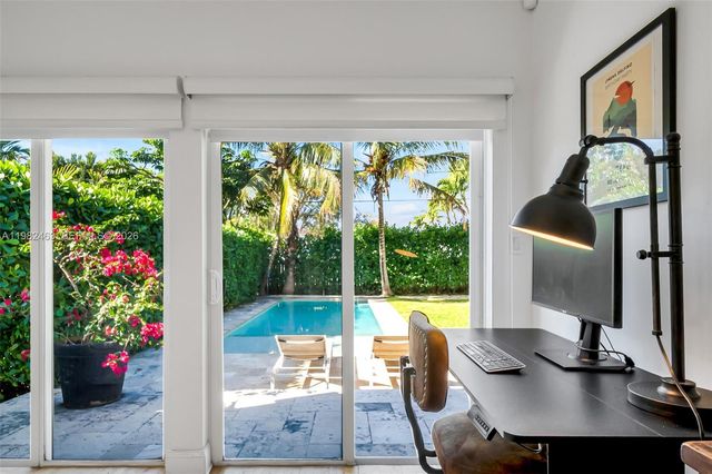 540 SW 27th Rd 0, Miami, FL 33129