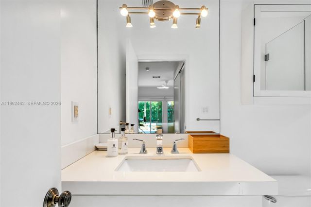 540 SW 27th Rd 0, Miami, FL 33129