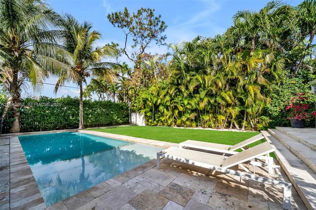 540 SW 27th Rd 0, Miami, FL 33129