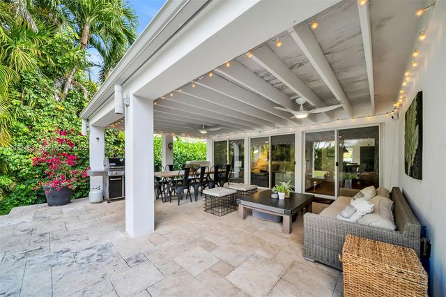 540 SW 27th Rd 0, Miami, FL 33129