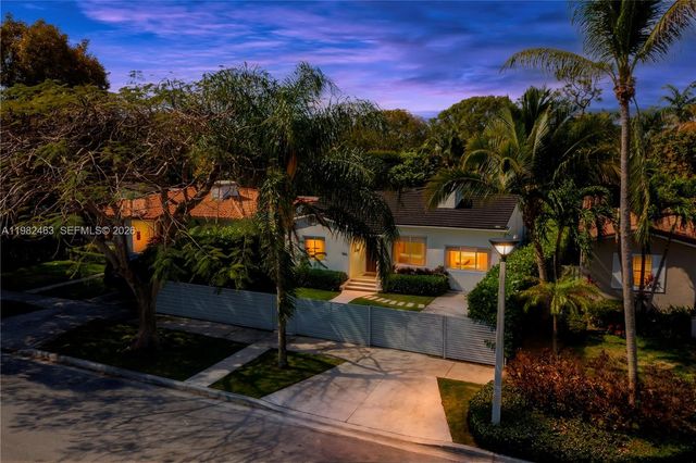 540 SW 27th Rd 0, Miami, FL 33129