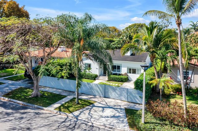 540 SW 27th Rd 0, Miami, FL 33129