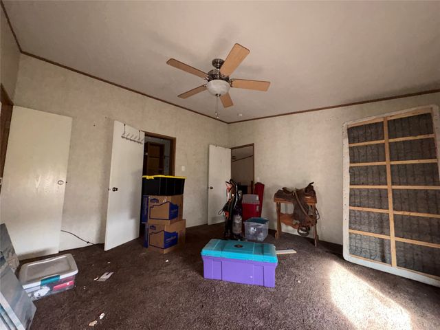 100 LIVE OAK Drive, Sanctuary, TX 76020