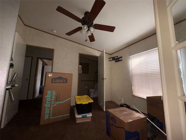 100 LIVE OAK Drive, Sanctuary, TX 76020